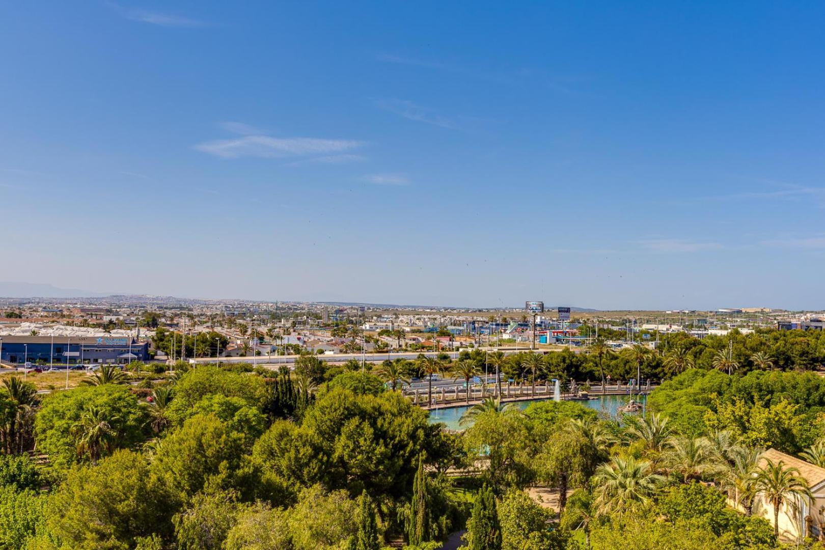 Parque De Las Naciones Torrevieja Esterno foto